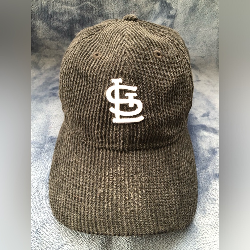SHABBY St Louis Cardinals Black Corduroy Women’s Hat Adjustable New Era